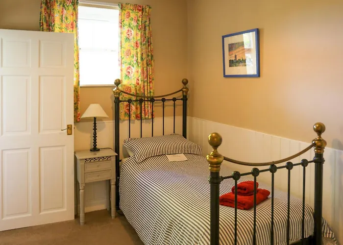 Holiday home The Rockery Shap